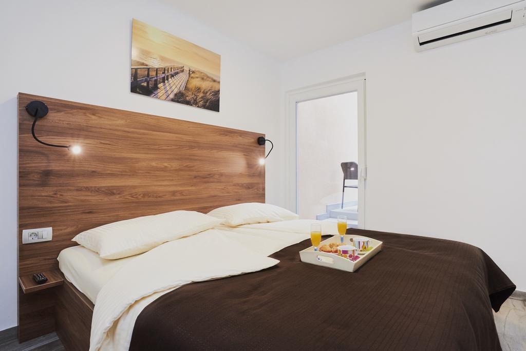 Apartments Tre Perle Umag Bagian luar foto